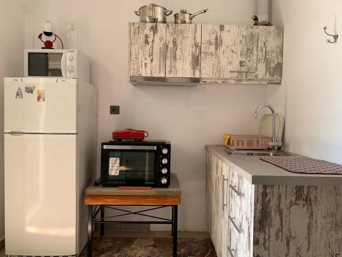 Condillia Central Apartment Spétses Екстериор снимка