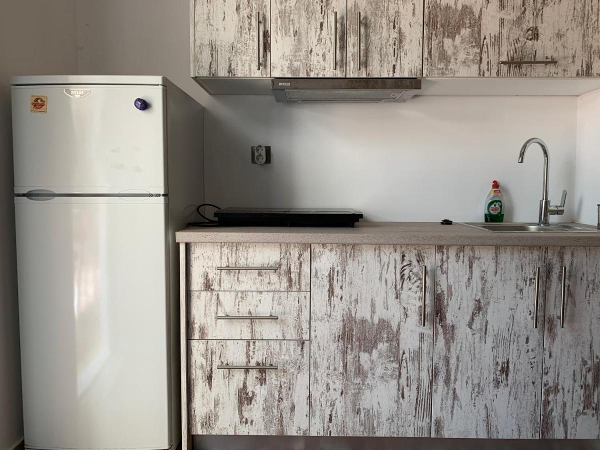 Condillia Central Apartment Spétses Екстериор снимка