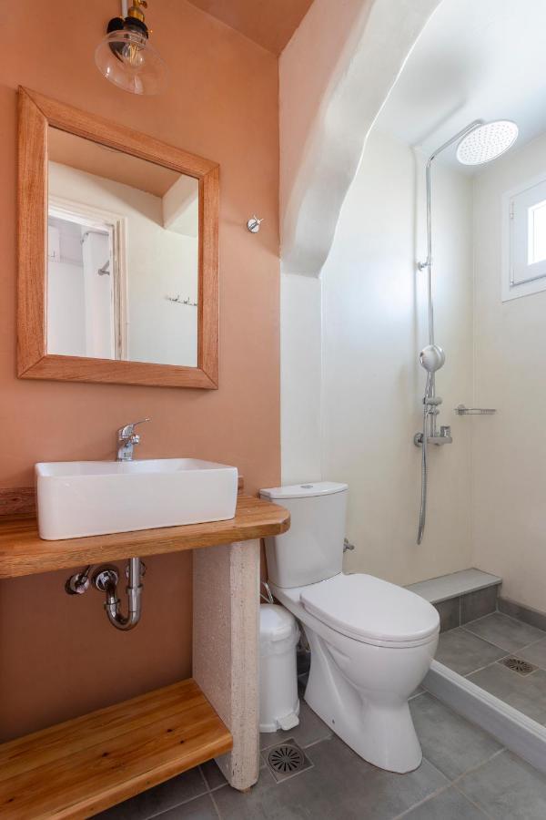 Condillia Central Apartment Spétses Екстериор снимка