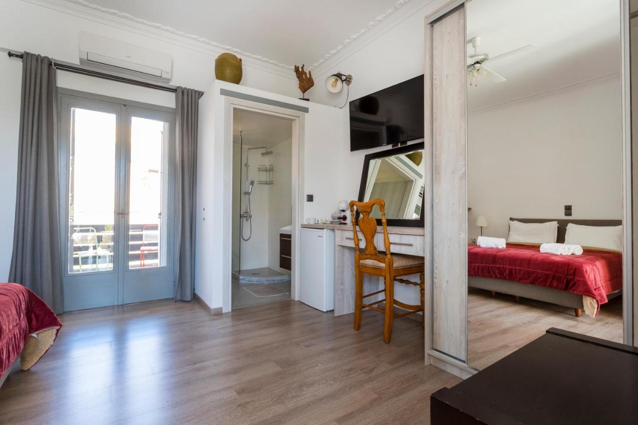 Condillia Central Apartment Spétses Екстериор снимка